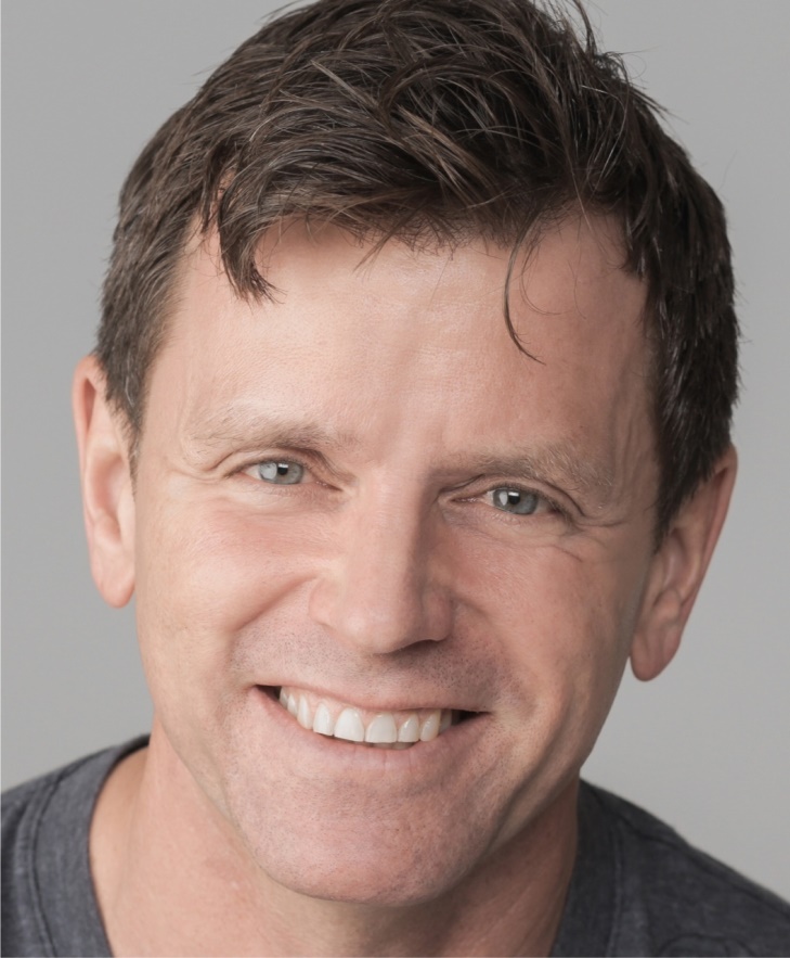 https://dougjonestenor.com/wp-content/uploads/2019/09/headshot.jpg